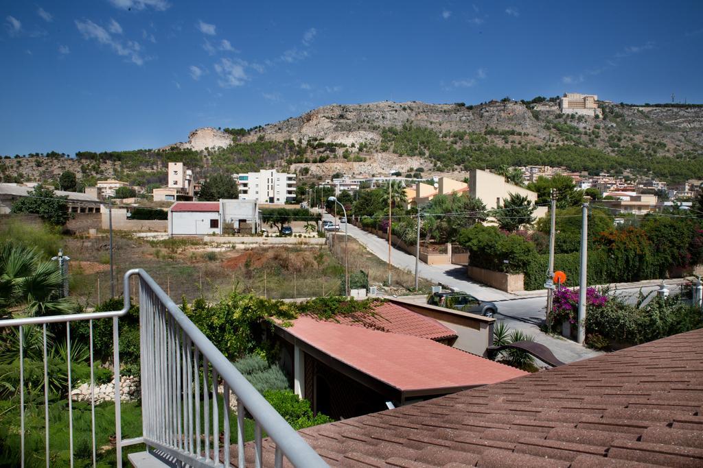 B&B Il Mandorlo Sciacca Bagian luar foto