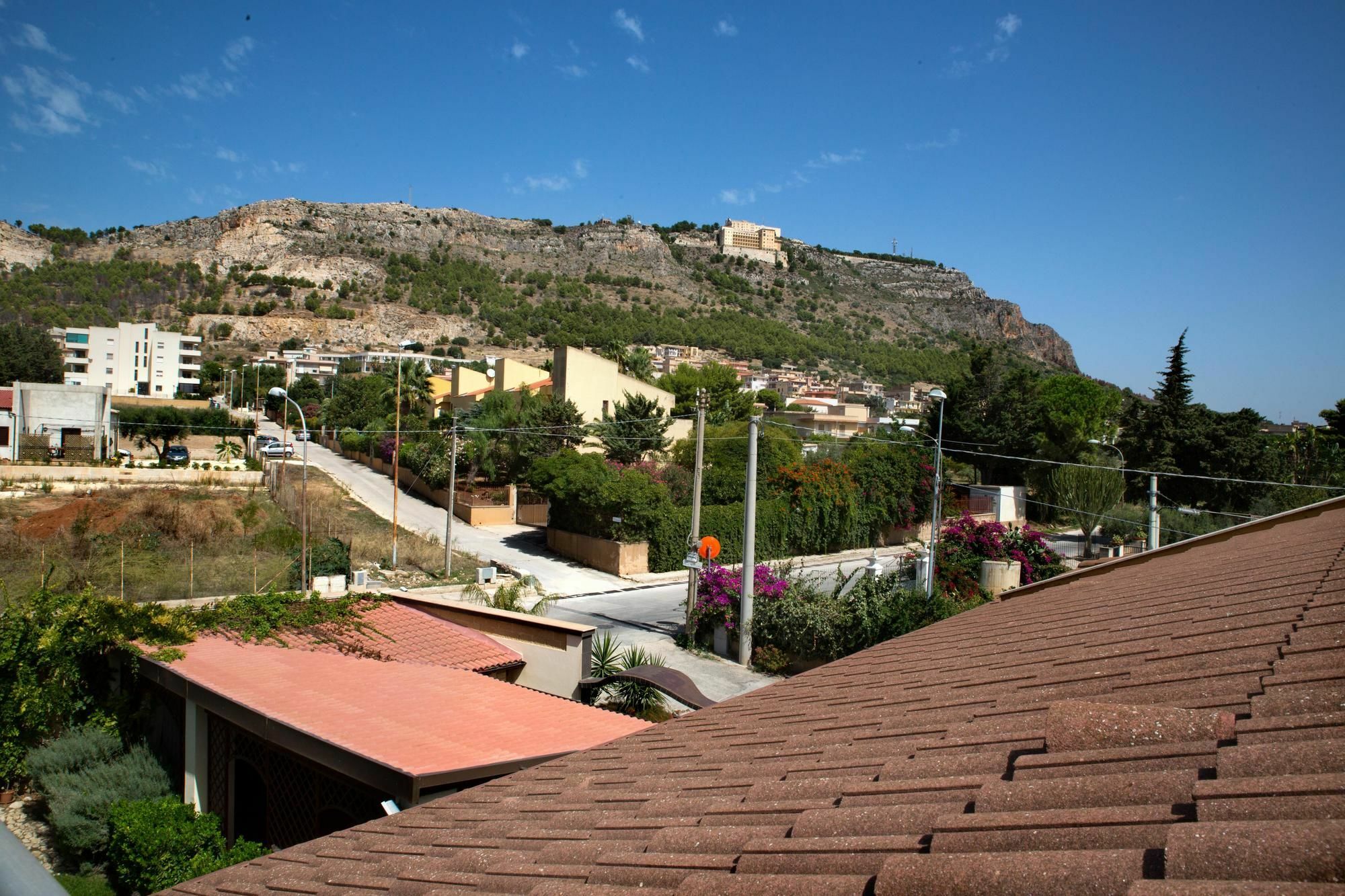 B&B Il Mandorlo Sciacca Bagian luar foto